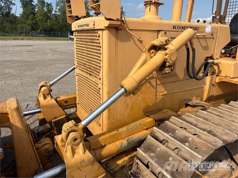 Komatsu D41-A Crawler Dozer Buldožerji goseničarji