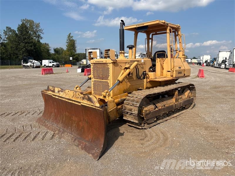 Komatsu D41-A Crawler Dozer Buldožerji goseničarji