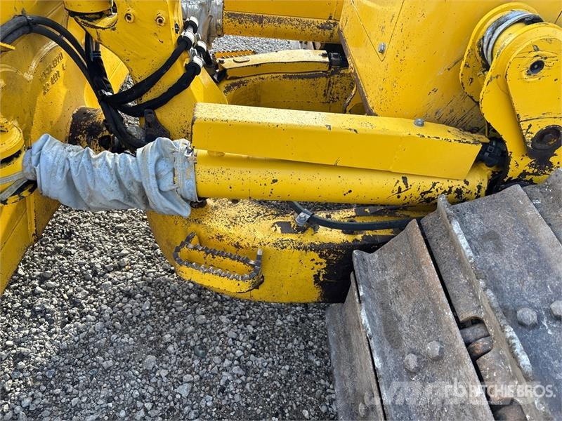 Komatsu D51PX-24 Crawler Dozer Buldožerji goseničarji