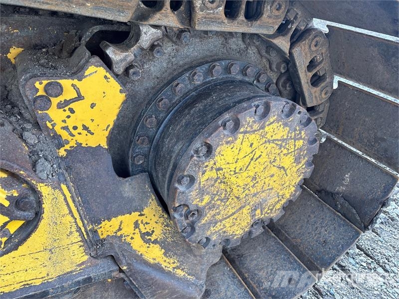 Komatsu D51PX-24 Crawler Dozer Buldožerji goseničarji