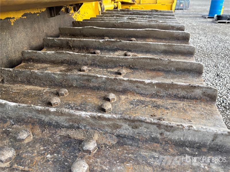 Komatsu D51PX-24 Crawler Dozer Buldožerji goseničarji