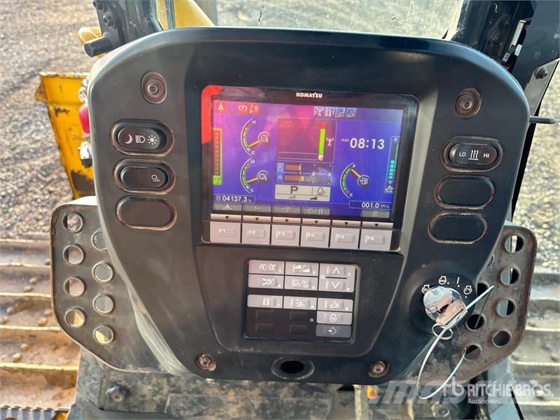 Komatsu D51PX-24 Crawler Dozer Buldožerji goseničarji