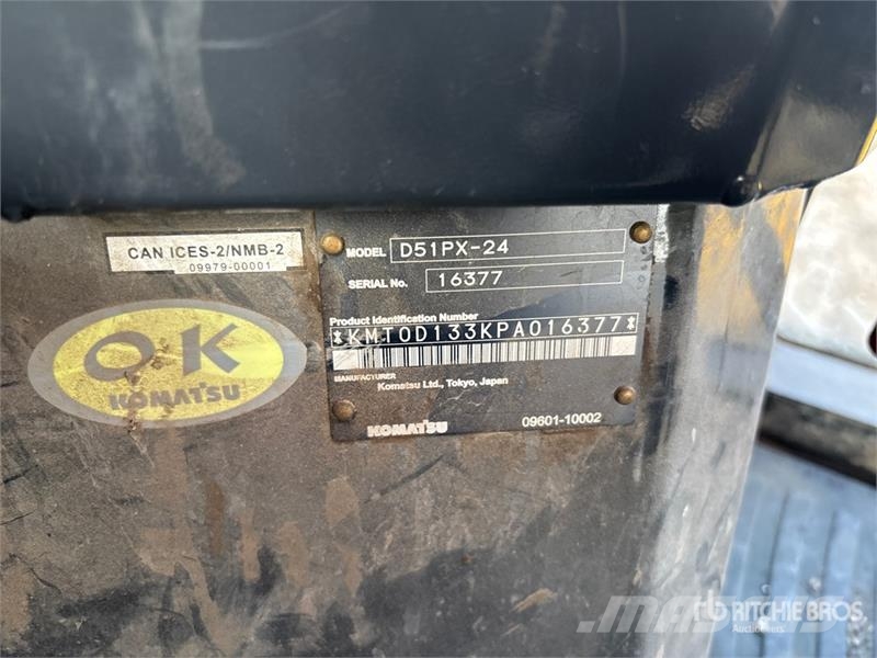 Komatsu D51PX-24 Crawler Dozer Buldožerji goseničarji