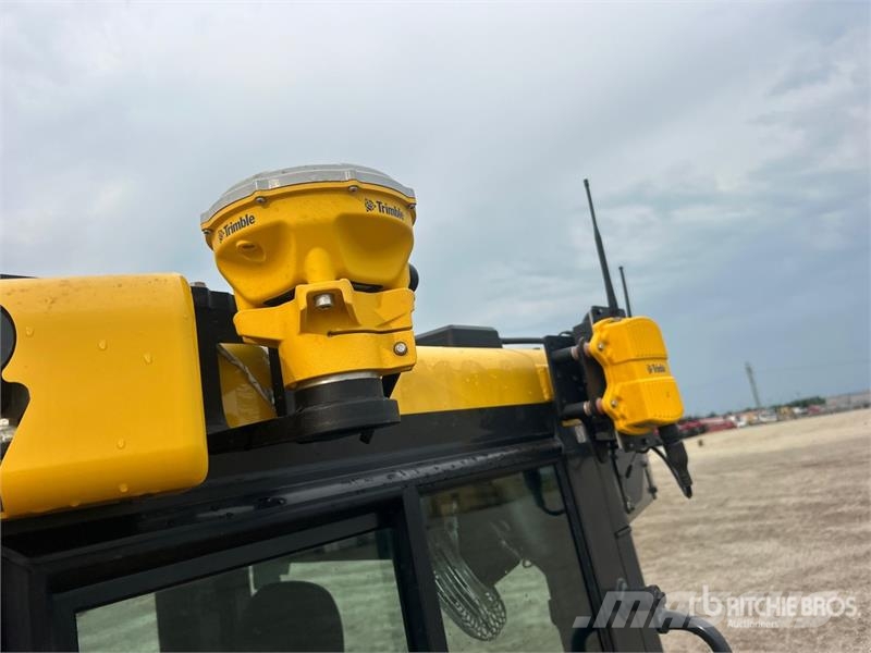 Komatsu D61PX-24 Гусеничные бульдозеры