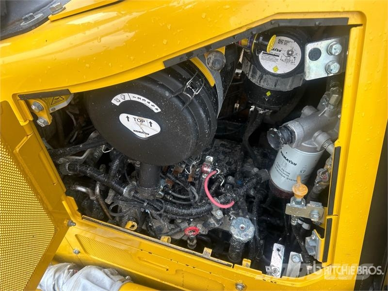 Komatsu D61PX-24 Rupsdozers