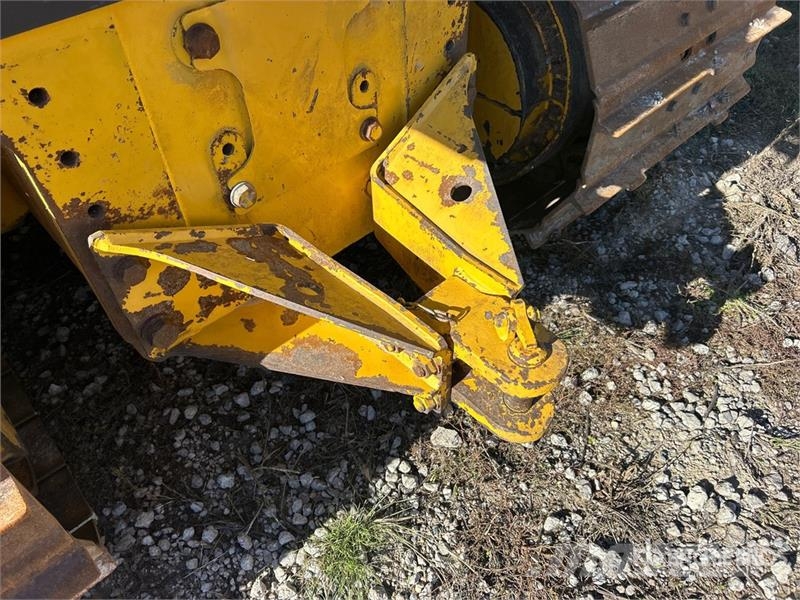Komatsu D61PX-24 Pásové dozery