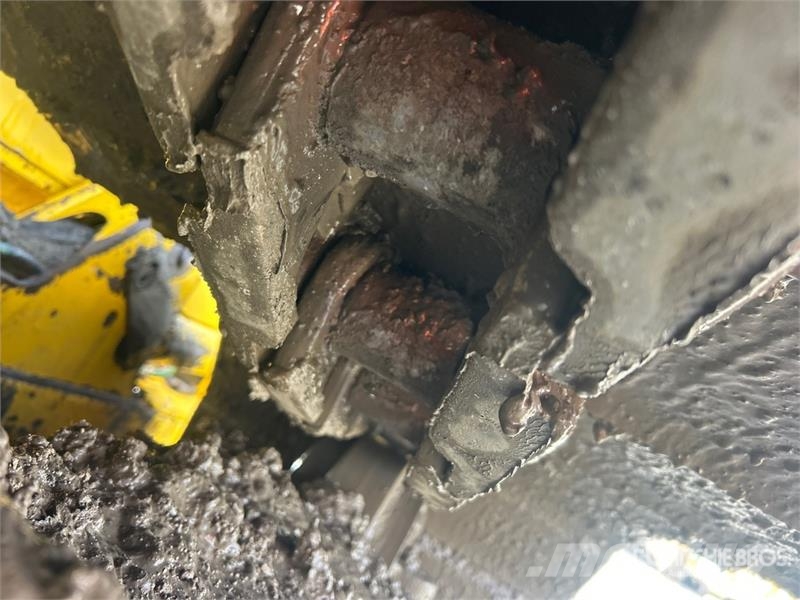 Komatsu D61PX-24 ブルドーザー