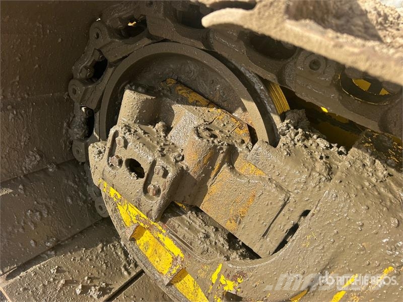 Komatsu D61PX-24 ブルドーザー
