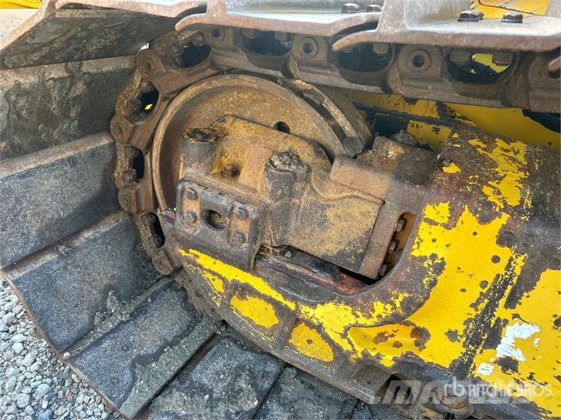 Komatsu D61PX-24 Vikšriniai buldozeriai
