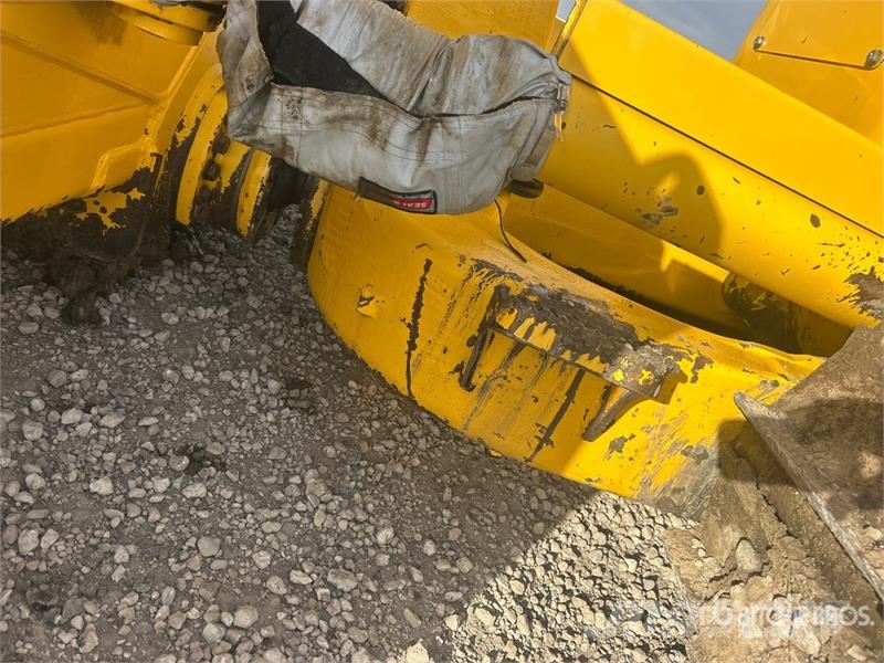 Komatsu D61PX-24 ブルドーザー