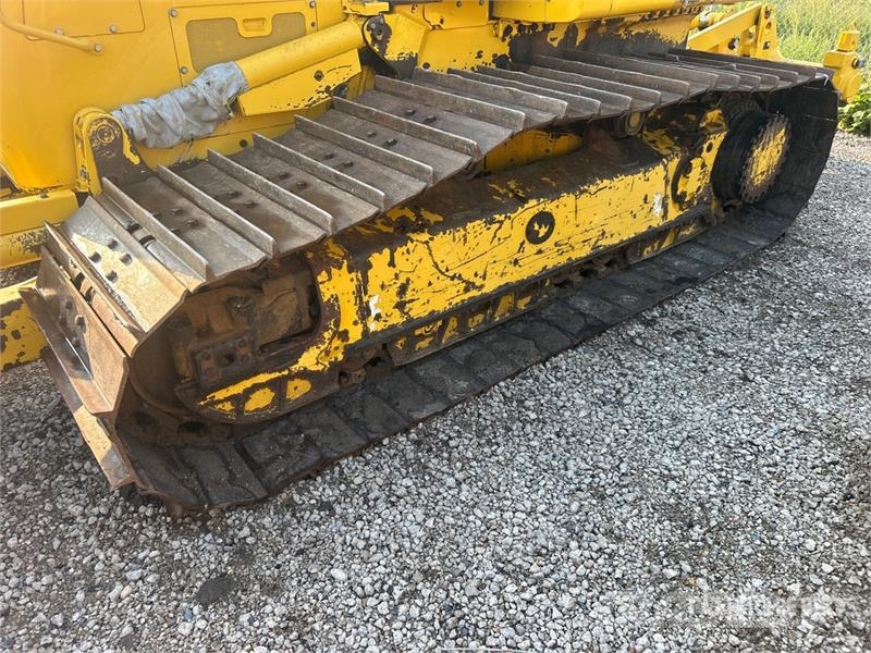 Komatsu D61PX-24 Vikšriniai buldozeriai