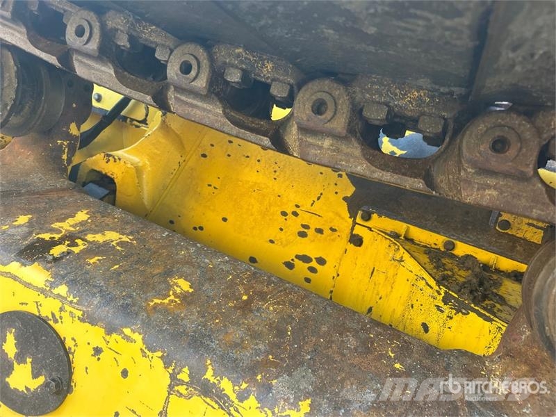 Komatsu D61PX-24 Vikšriniai buldozeriai