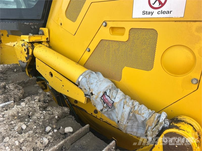 Komatsu D61PX-24 ブルドーザー