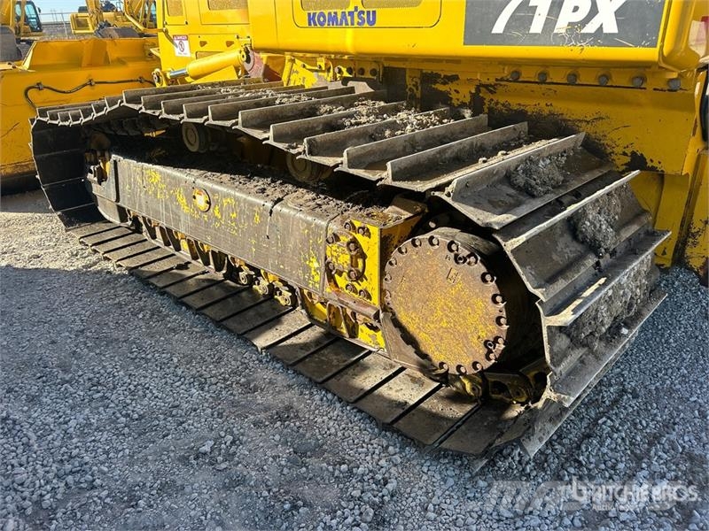 Komatsu D71PX-24 Crawler Dozer 履带式推土机