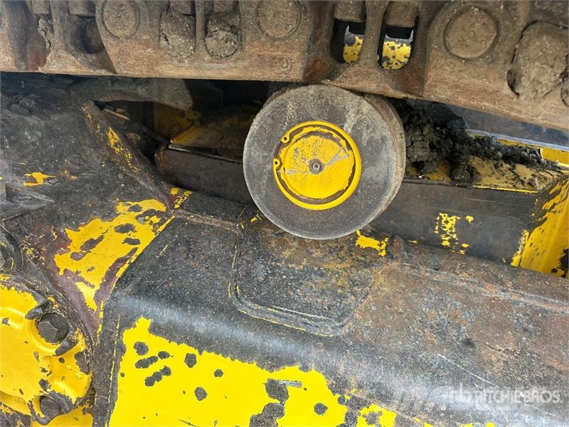 Komatsu D71PX-24 Crawler Dozer 履帶推土機