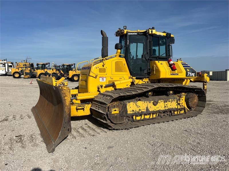 Komatsu D71PX-24 Crawler Dozer Гусеничные бульдозеры