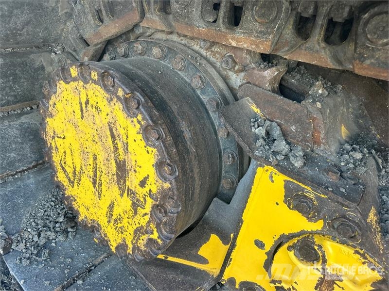 Komatsu D71PX-24 Crawler Dozer Buldooserid