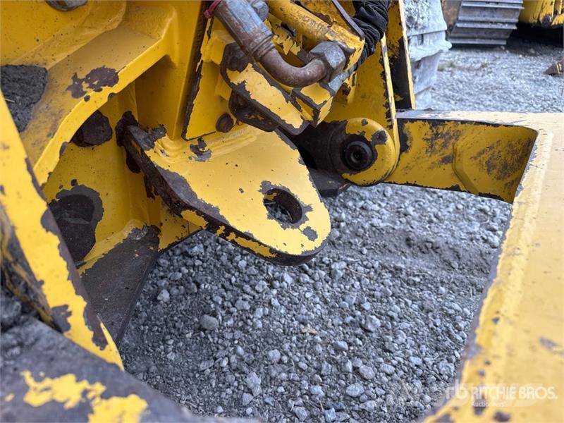 Komatsu D71PX-24 Crawler Dozer Crawler dozers