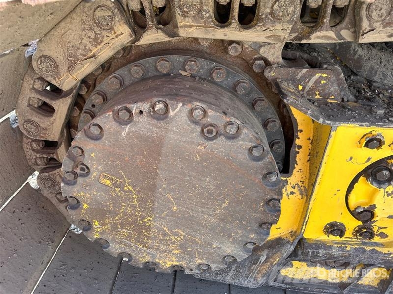 Komatsu D71PX-24 Crawler Dozer Гусеничные бульдозеры