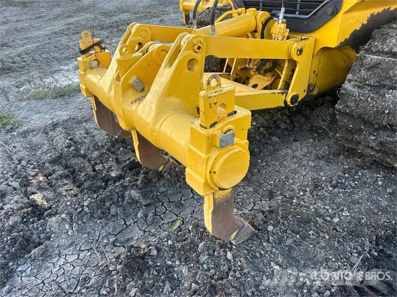 Komatsu D71PX-24 Crawler Dozer Buldooserid