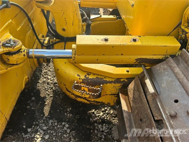 Komatsu D71PX-24 Crawler Dozer 履帶推土機
