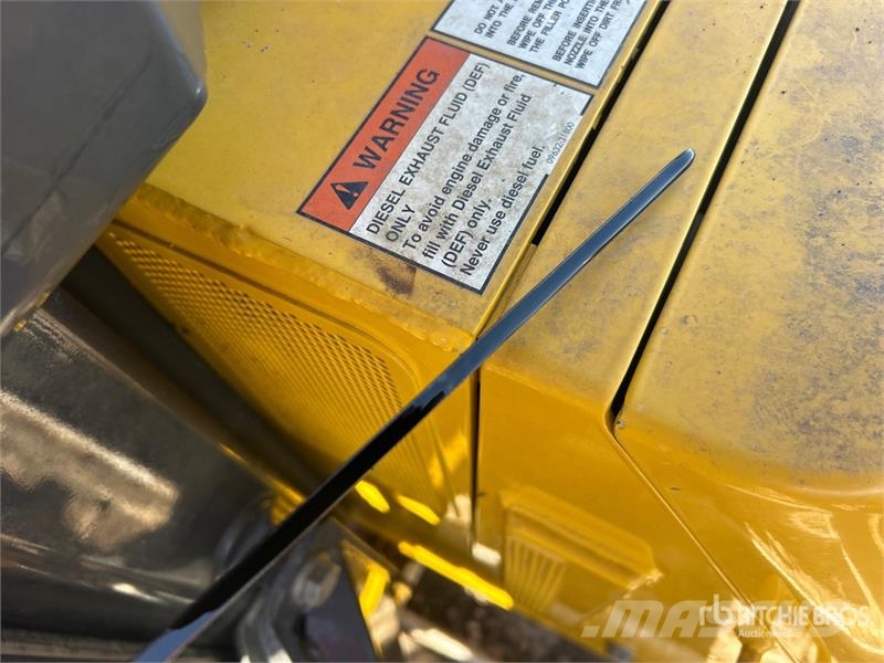 Komatsu D71PX-24 Crawler Dozer Buldožeri guseničari