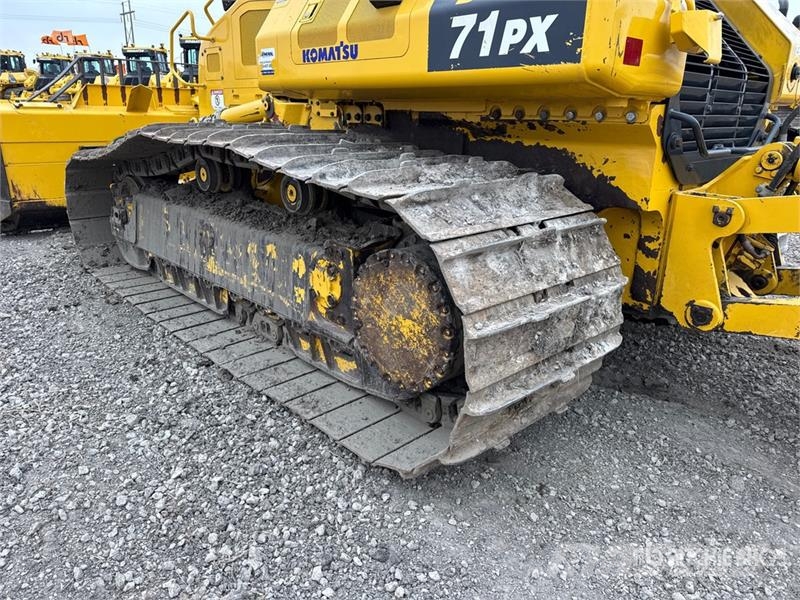Komatsu D71PX-24 Crawler Dozer Crawler dozers