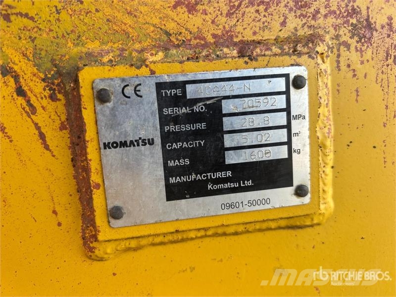 Komatsu D71PX-24 Crawler Dozer Гусеничные бульдозеры