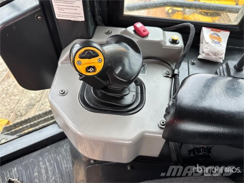 Komatsu D71PX-24 Crawler Dozer Crawler dozers