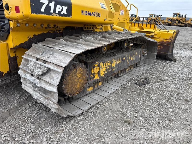 Komatsu D71PX-24 Crawler Dozer Crawler dozers