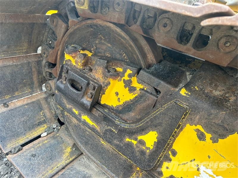 Komatsu D71PX-24 Crawler Dozer 履帶推土機