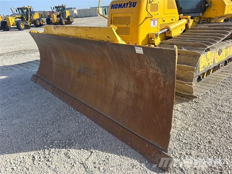 Komatsu D71PX-24 Crawler Dozer Гусеничные бульдозеры