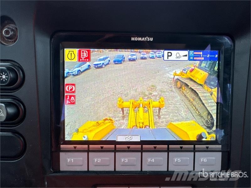 Komatsu D71PX-24 Crawler Dozer Crawler dozers