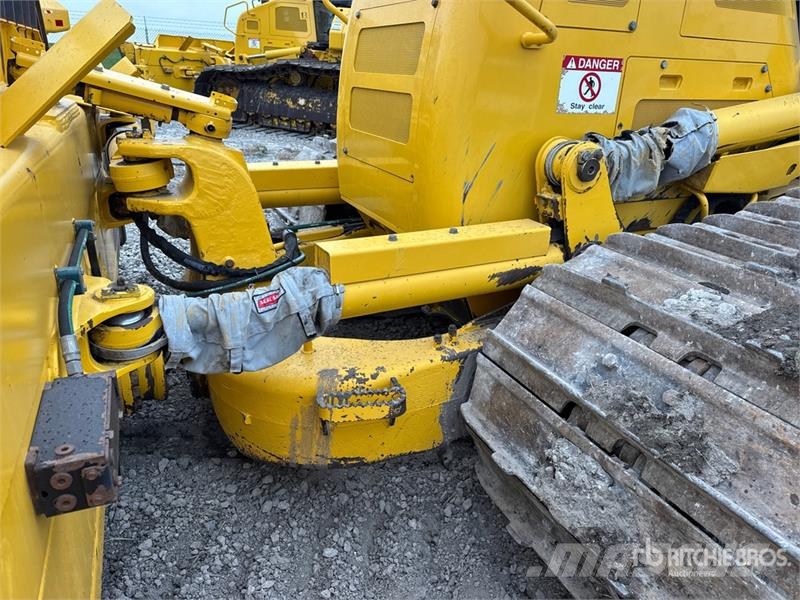 Komatsu D71PX-24 Crawler Dozer Crawler dozers