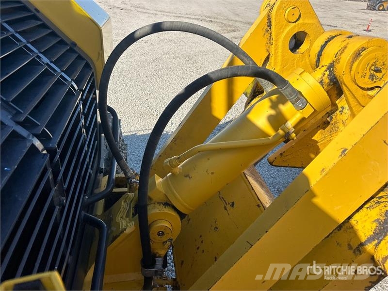 Komatsu D71PX-24 Crawler Dozer 履带式推土机