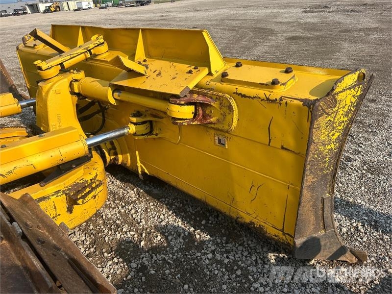 Komatsu D71PX-24 Crawler Dozer 履帶推土機