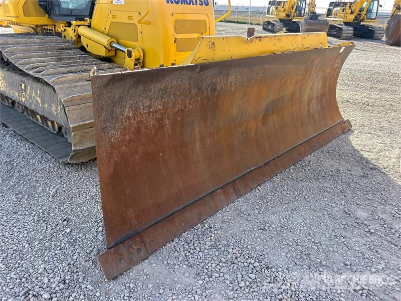 Komatsu D71PX-24 Crawler Dozer Гусеничные бульдозеры