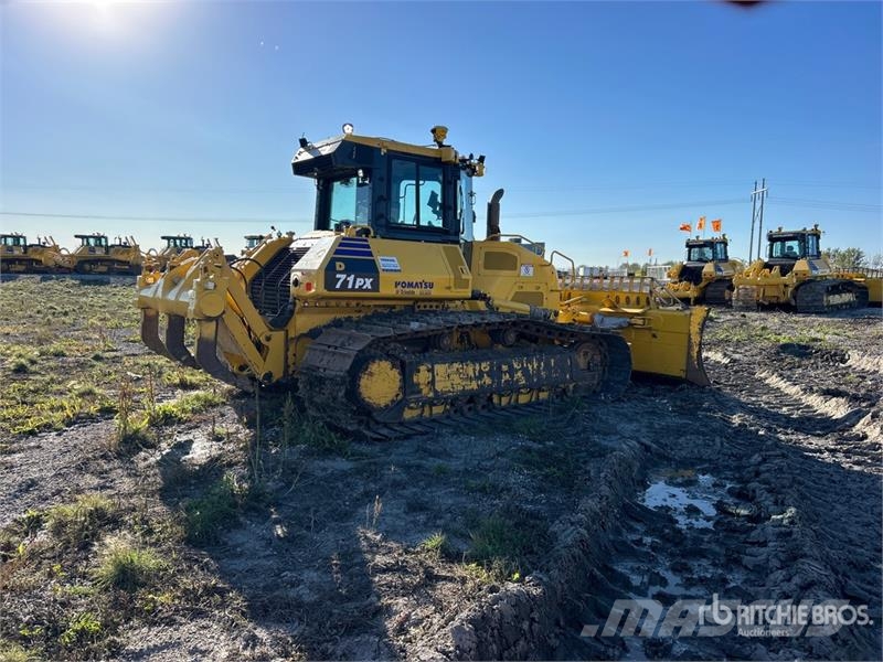 Komatsu D71PX-24 Crawler Dozer Pásové dozery
