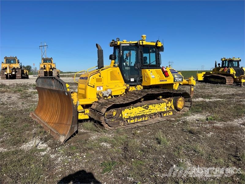 Komatsu D71PX-24 Crawler Dozer Гусеничні бульдозери
