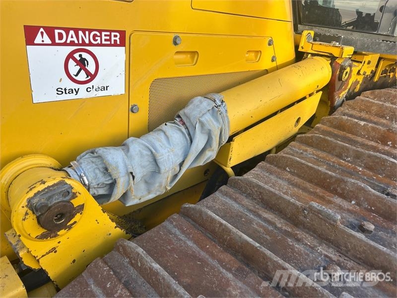 Komatsu D71PX-24 Crawler Dozer Buldooserid