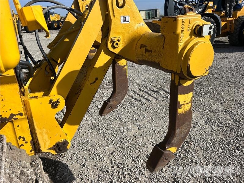 Komatsu D71PX-24 Crawler Dozer Гусеничные бульдозеры