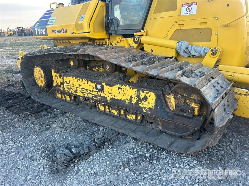 Komatsu D71PX-24 Crawler Dozer Buldooserid