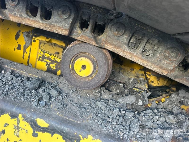 Komatsu D71PX-24 Crawler Dozer Buldooserid
