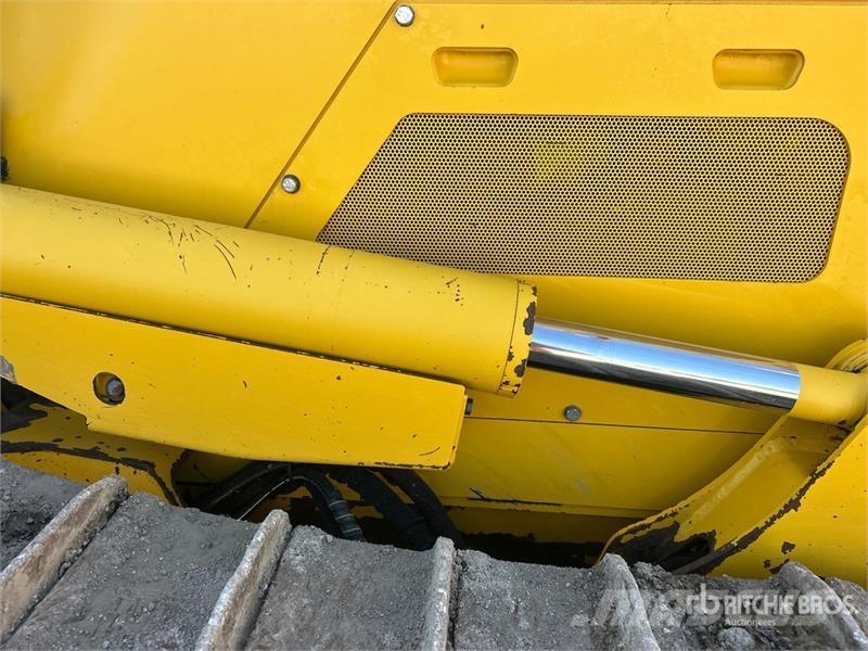 Komatsu D71PX-24 Crawler Dozer Гусеничные бульдозеры