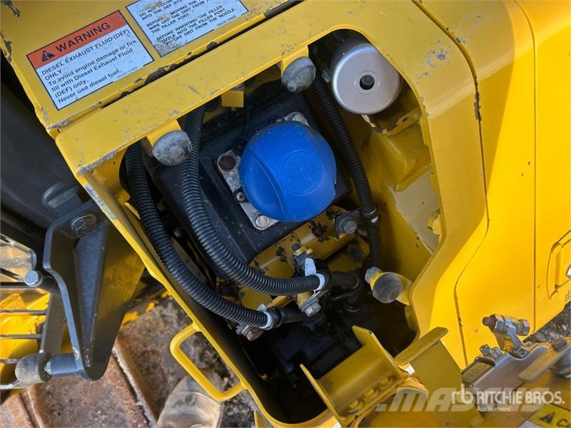 Komatsu D71PX-24 Crawler Dozer Buldooserid