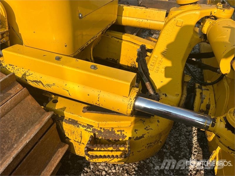 Komatsu D71PX-24 Crawler Dozer 履帶推土機