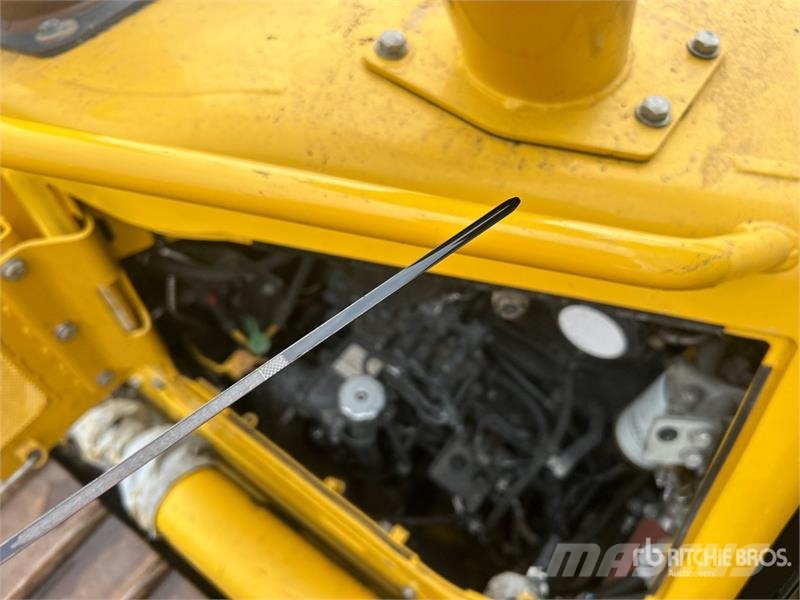 Komatsu D71PX-24 Crawler Dozer 履帶推土機