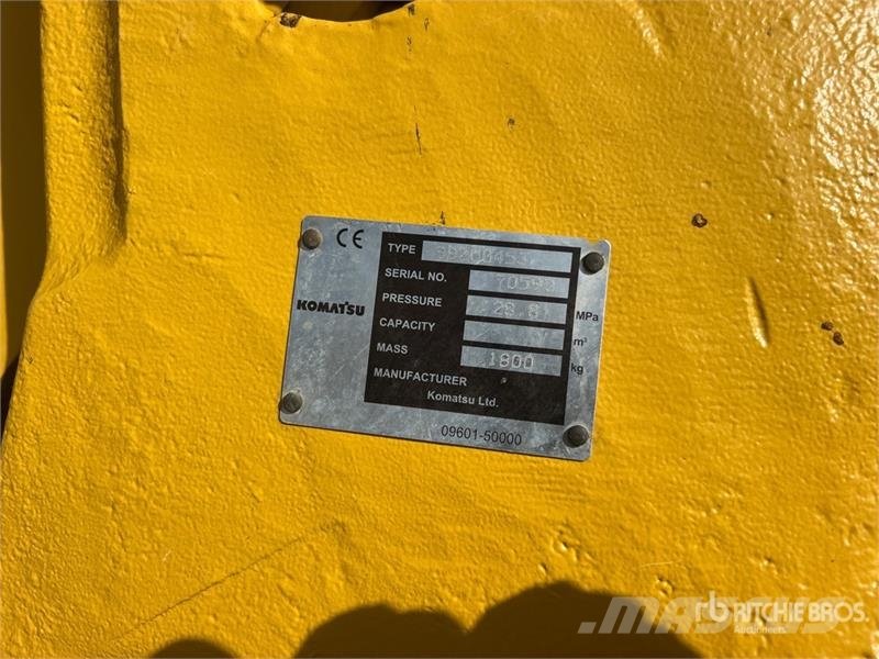 Komatsu D71PX-24 Crawler Dozer Гусеничные бульдозеры