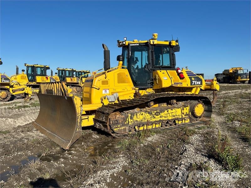 Komatsu D71PX-24 Crawler Dozer Pásové dozery
