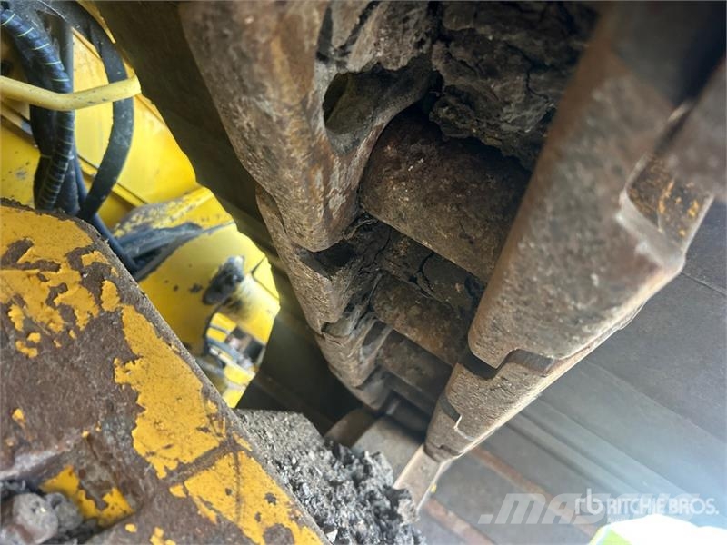 Komatsu D71PX-24 Crawler Dozer Buldooserid